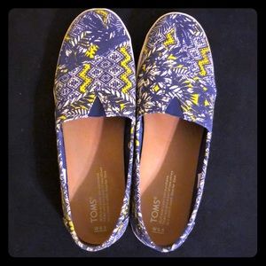 TOMS Slip-on shoes